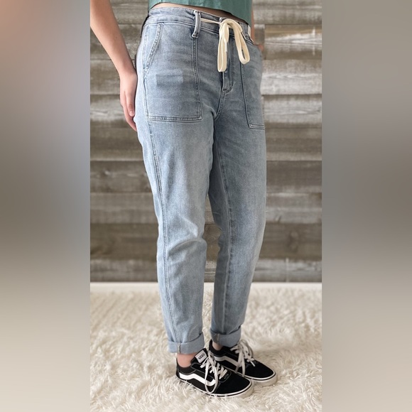 judy blue high waist vintage light wash double cuff joggers JB88691REG LT - Picture 4 of 12